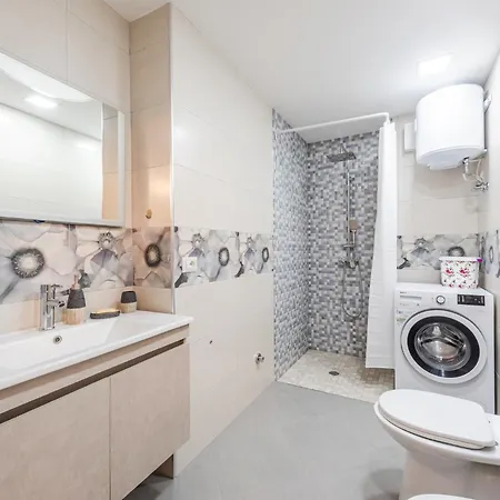 Sisi's Luxury Grand Park Of Tirana