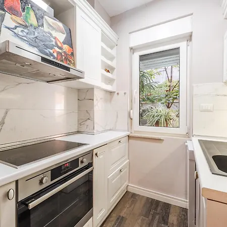 Sisi's Luxury Grand Park Of Appartamento