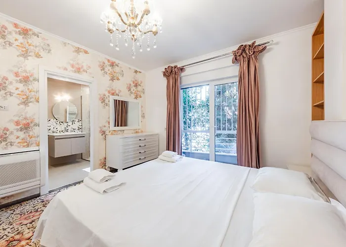 Sisi's Luxury Grand Park Of Appartement