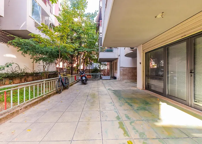 Sisi's Luxury Grand Park Of Tirana